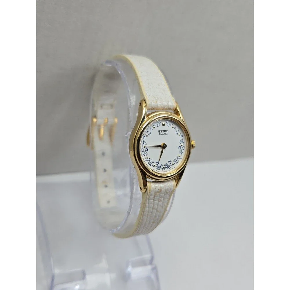 Vintage Seiko Classic Womens Blue Floral Dial Gold Tone Quartz Watch New Battery